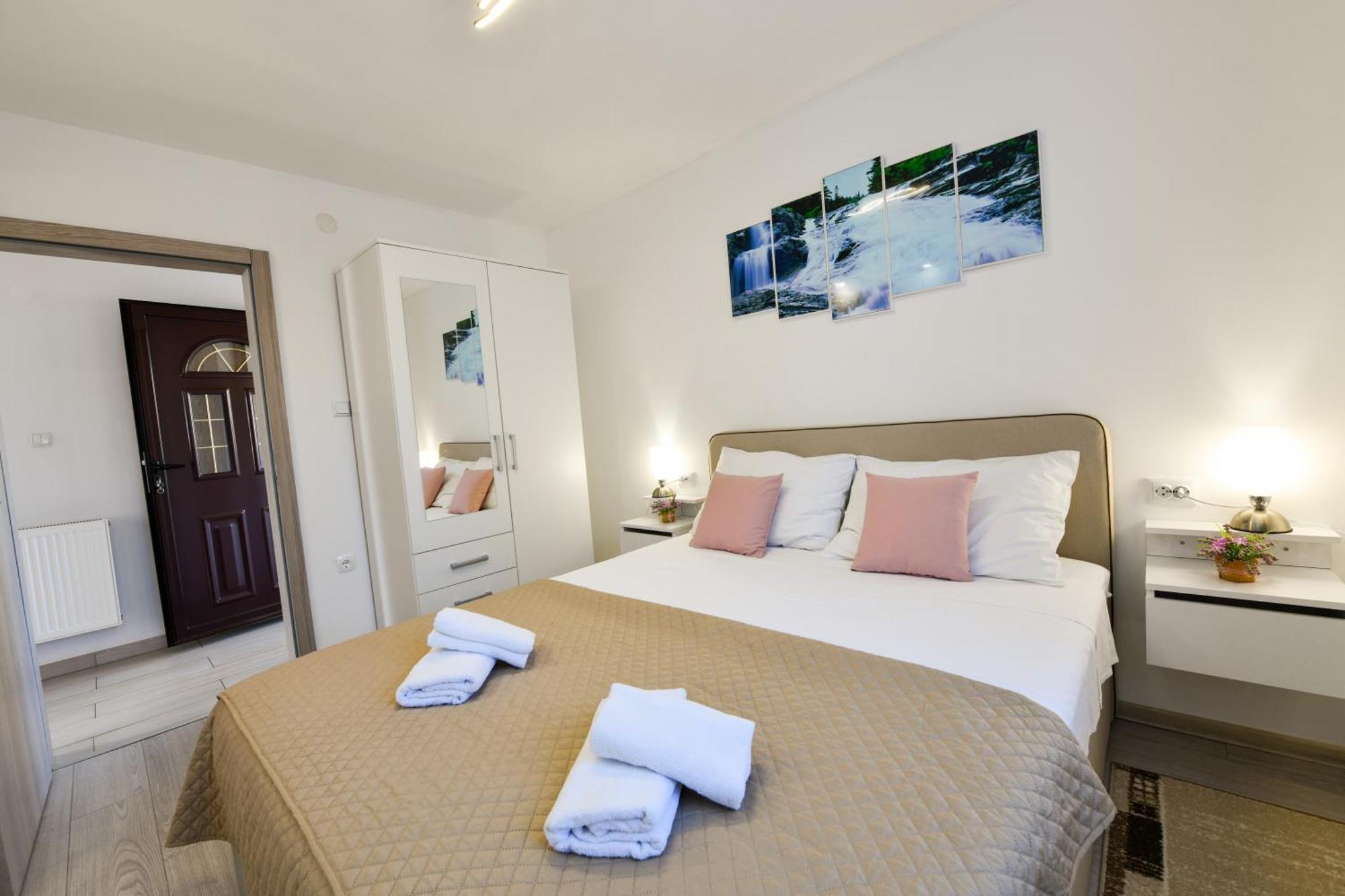 Mladen Apartment